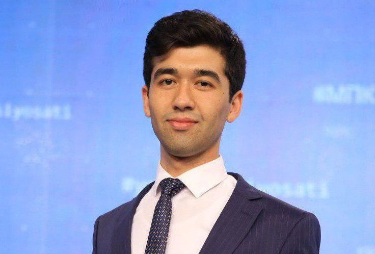 Onlayn porno videolarni yuzga sigdirish