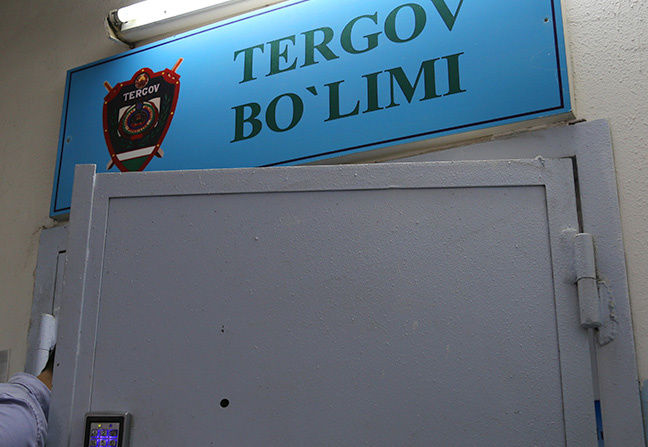 Nemis keksa erkak dugonasi bilan jingalak xotinini sikayapti Yetuk, toliq ayollarning porno fotosuratlari