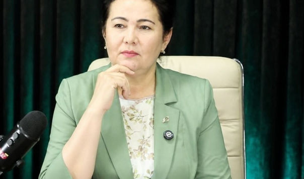 Ҳоким бонг уради: Ажрим соясида қолаётган болалар