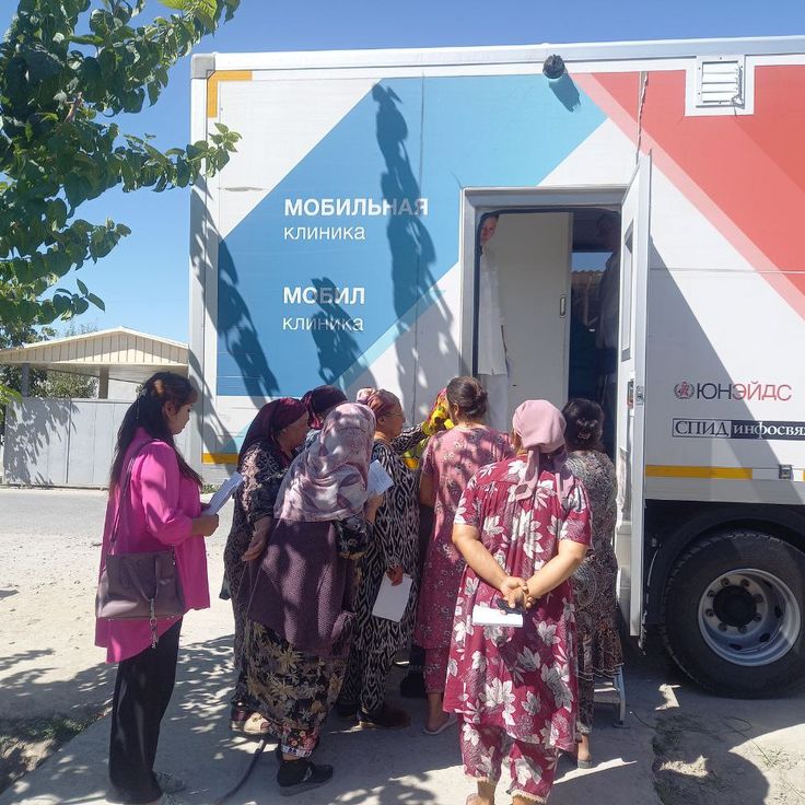 Ichigo va Inoue bilan porno