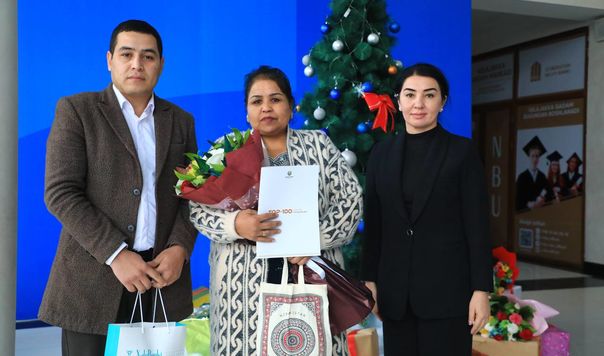 В Самарканде наградили родителей молодежных лидеров, вошедших в ТОП-100