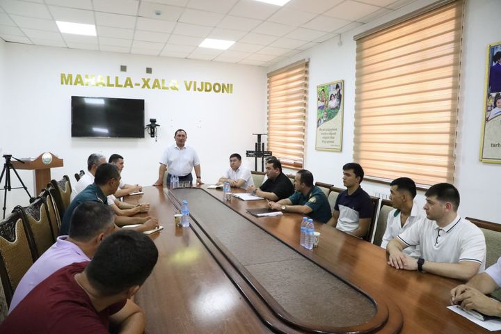 Yalangoch qoramagizlar mushuklarini yalaydilar Disney porno multfilmlarini onlayn tomosha qiling