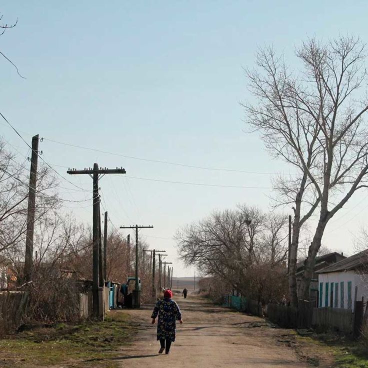 Село спало. Калачи Казахстан. Сонная деревня калачи Казахстан. Село калачи Есильский район Акмолинская область Казахстан. Село калачи.