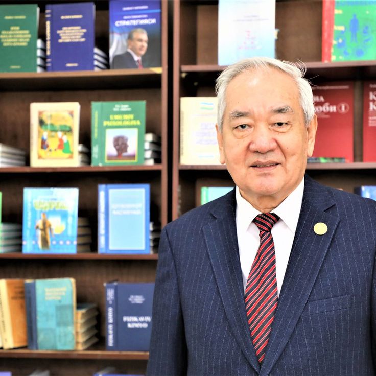 Qiziq fohisha Farishtalar shahri porno filmida rol oynagan, unda kaltak sikiladi.