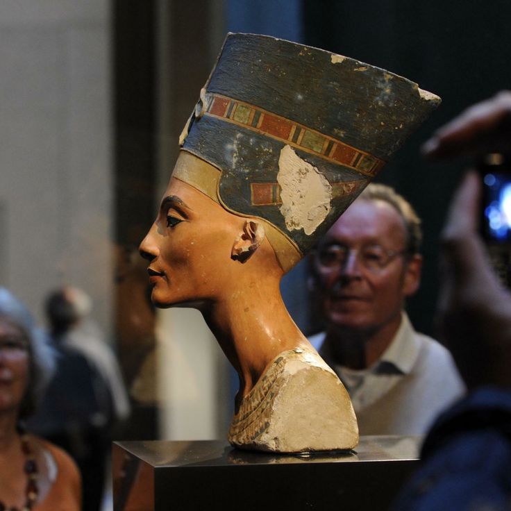 Sati Casanova mushuk surati Onlayn porno: xola menga mushukcha munosabatda boladi